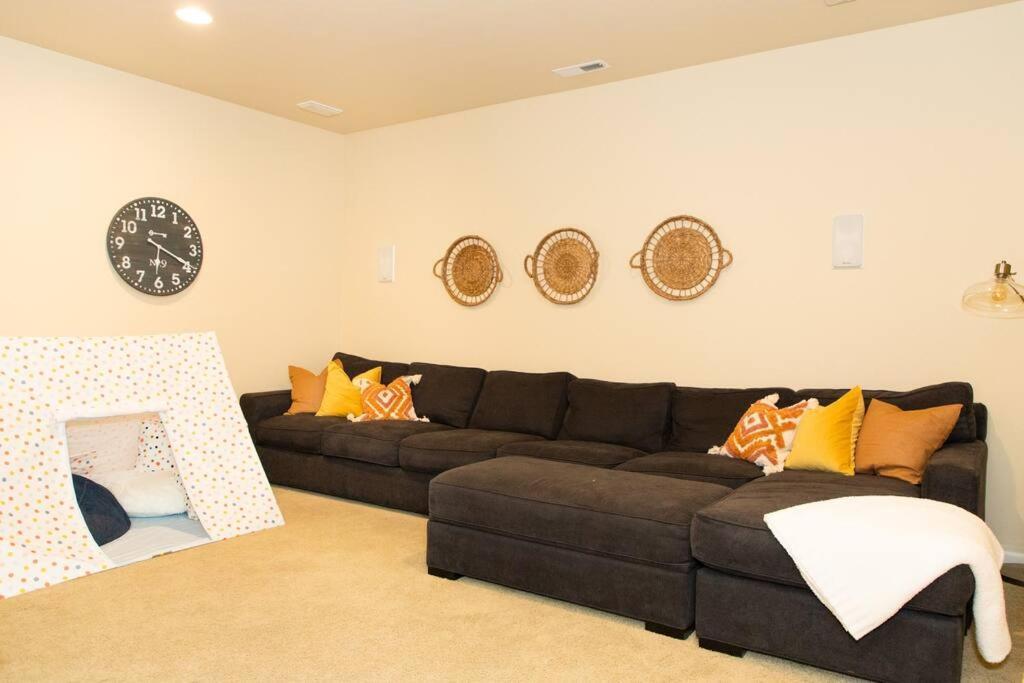 Sunserra Villa! Movie Room, Family Friendly, Bbqs, Pools, Free Golf! Quincy Εξωτερικό φωτογραφία